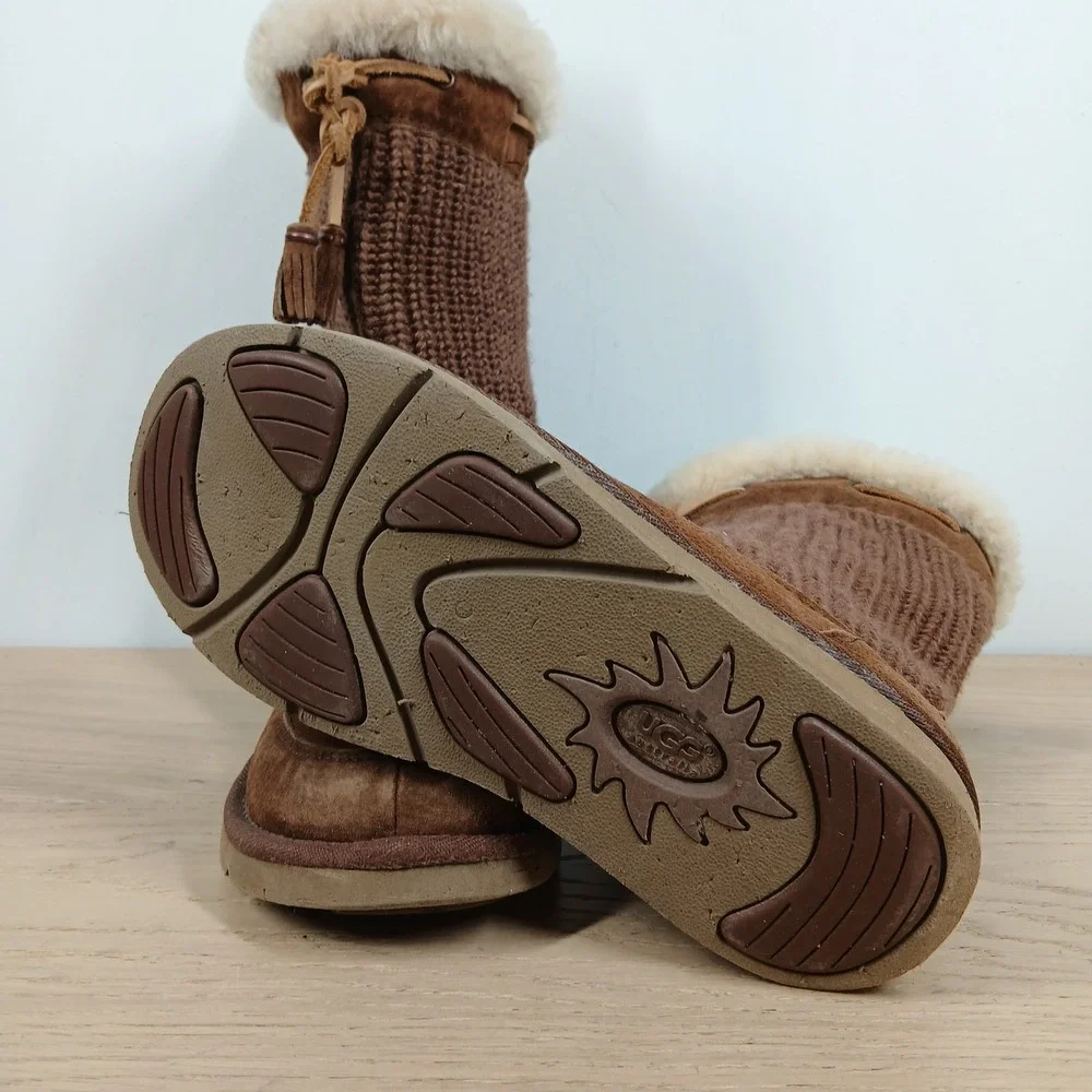 UGG Boots Womens 7 Chestnut Suede Knit Shearling Lined Cozy Winter